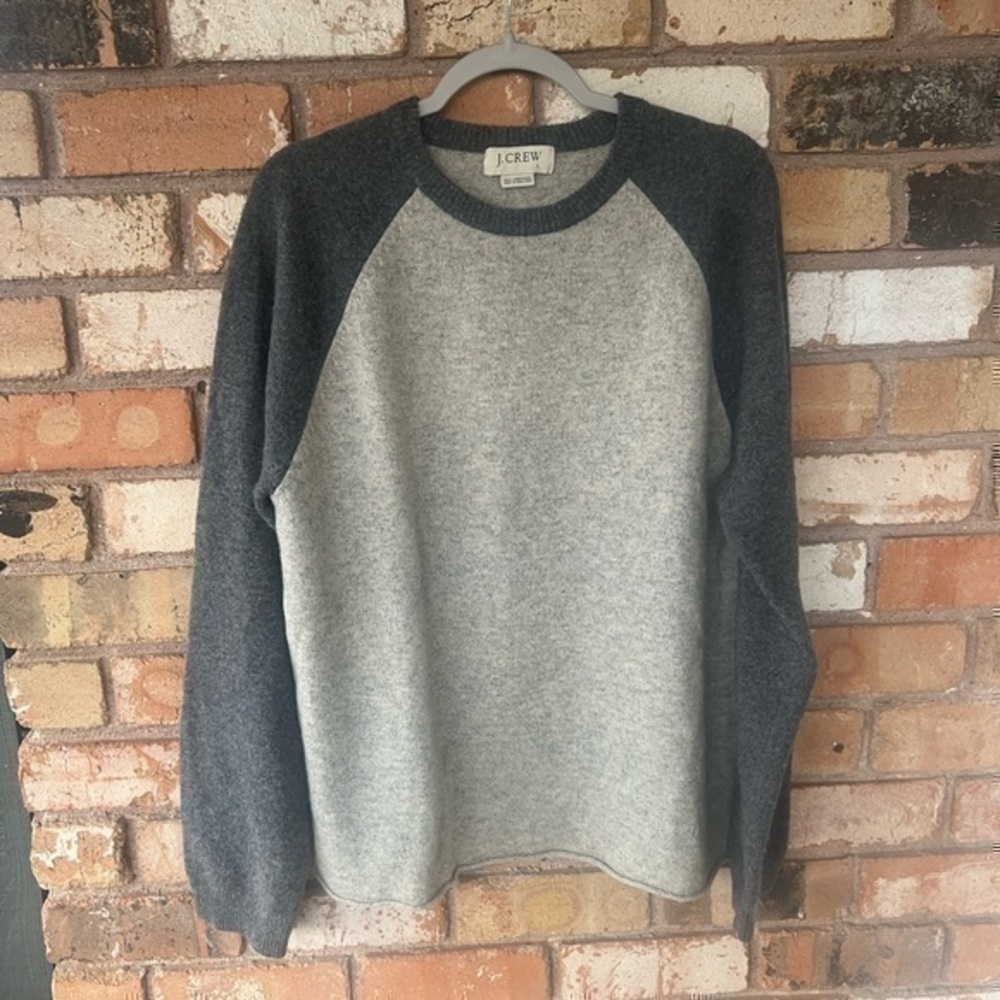 J Crew Men’s 100 percent Lambswool Crewneck Sweater